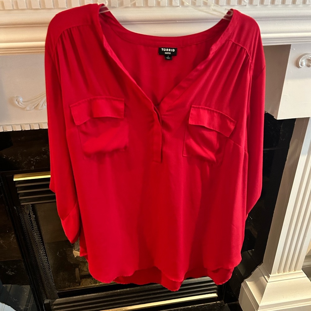 Women’s Torrid blouse